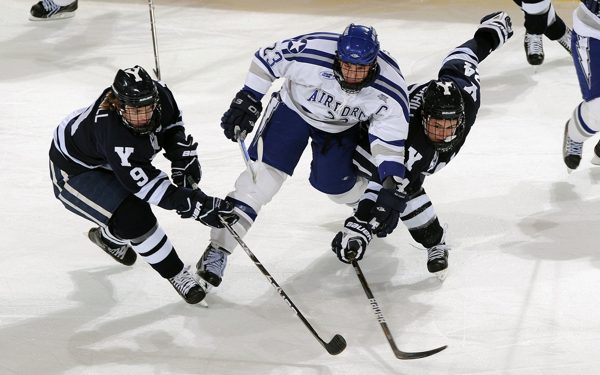 F1新赛季揭幕战之夜,哈兰德完成里程碑