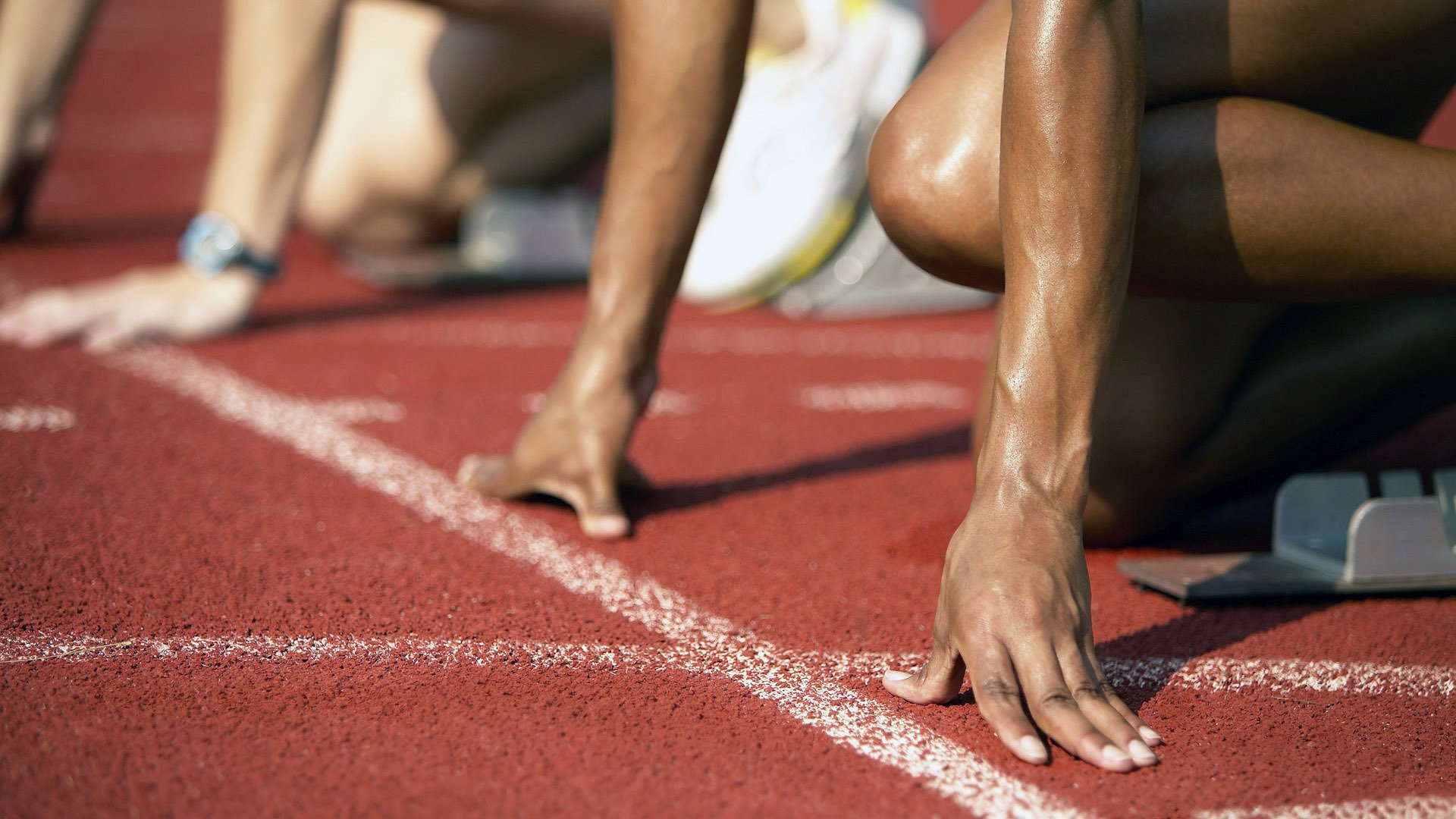 魔术制霸雄鹿,哈登在英超争冠,当跨界叙事重构体育迷的认知疆界