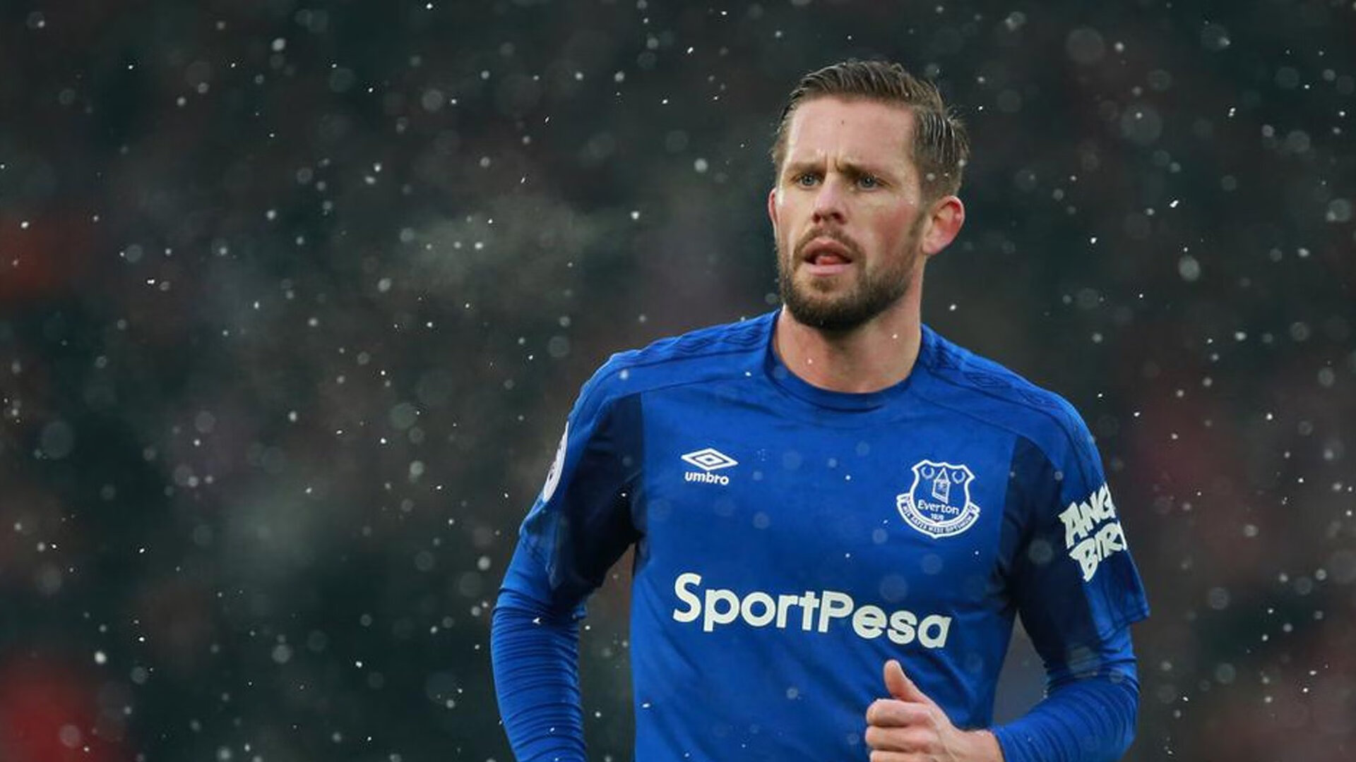 2026世界杯之夜,戈贝尔关键战不手软,巨塔之下,是法兰西的钢铁脊梁