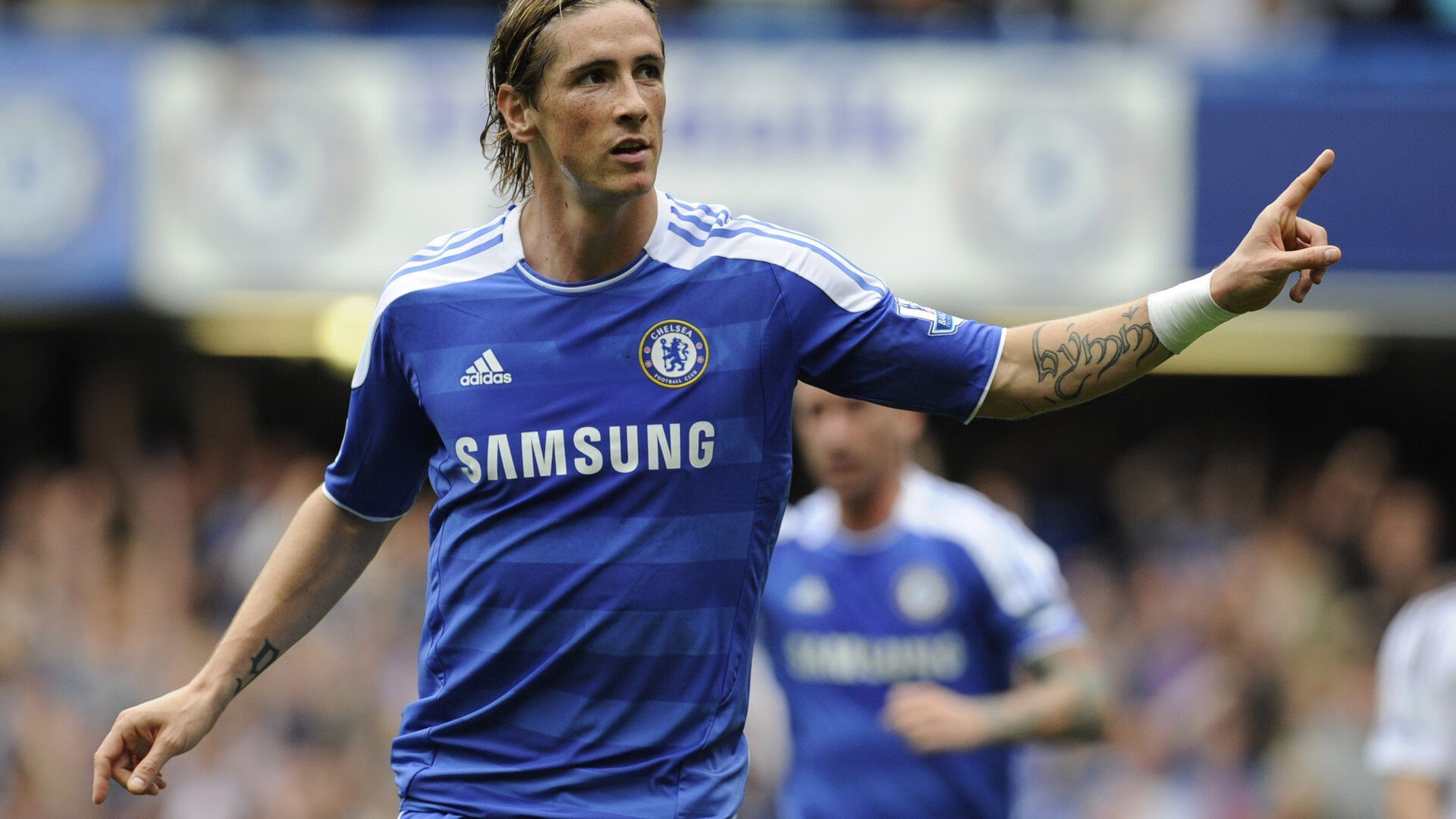 世界排名争夺战之夜,奥纳纳持续制造杀伤